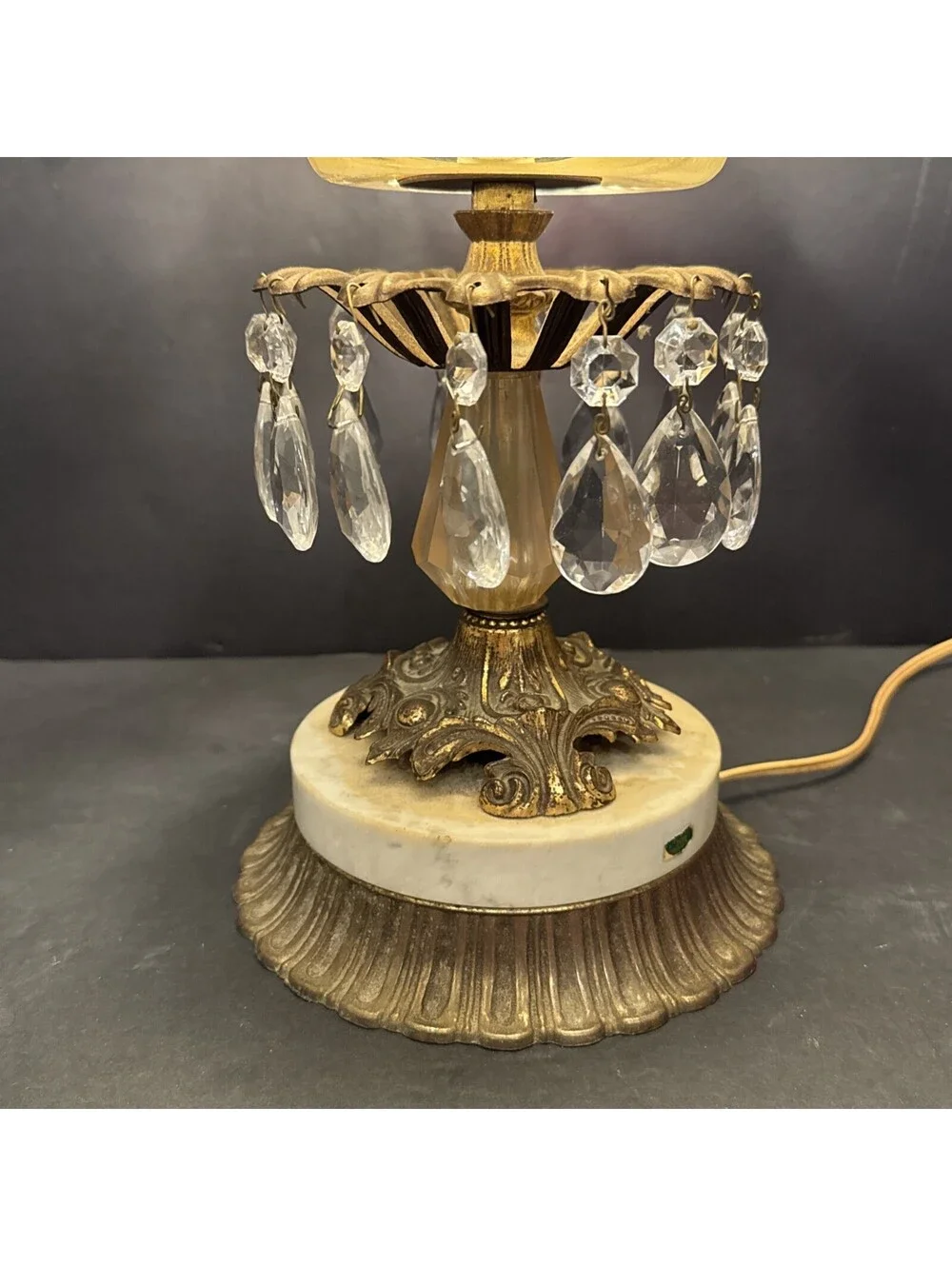 Vintage Hollywood Regency Bohemian Art Glass Marble Base Table Lamp 17.75” H